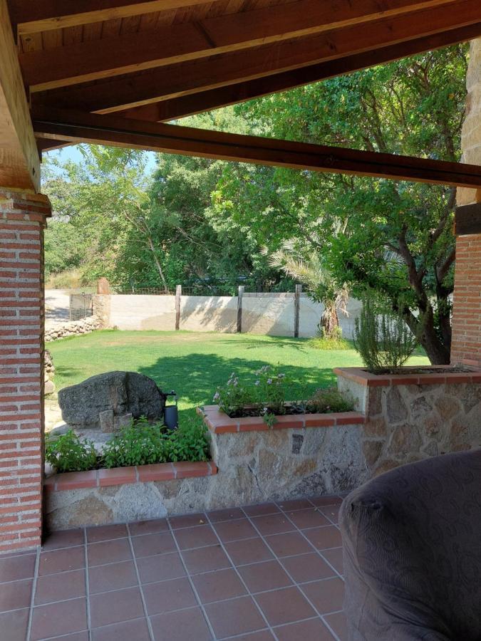 Higueras Y Olivos Villa Candeleda Kültér fotó